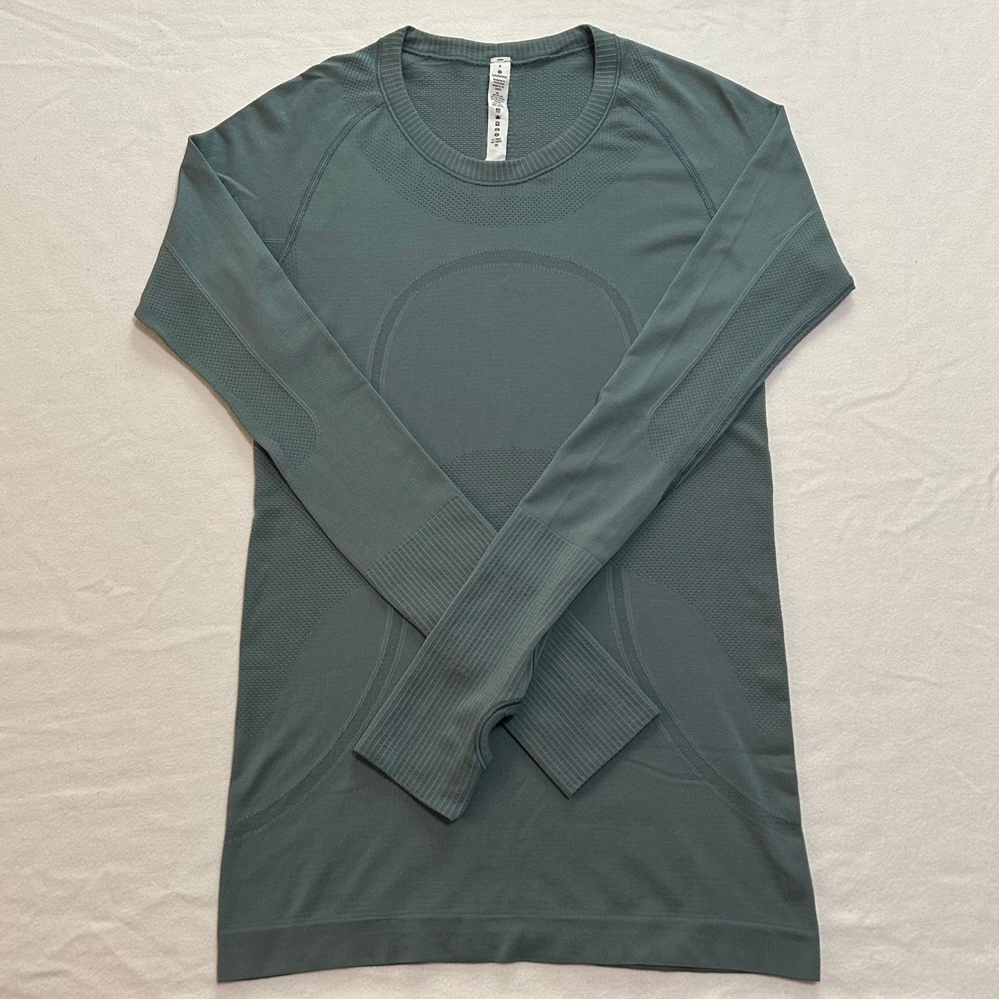 Lululemon Swiftly Tech Long Sleeve