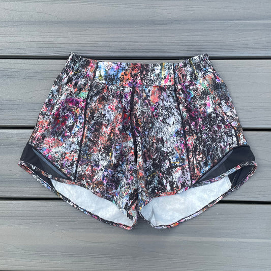 Lululemon Hotty Hot Short II