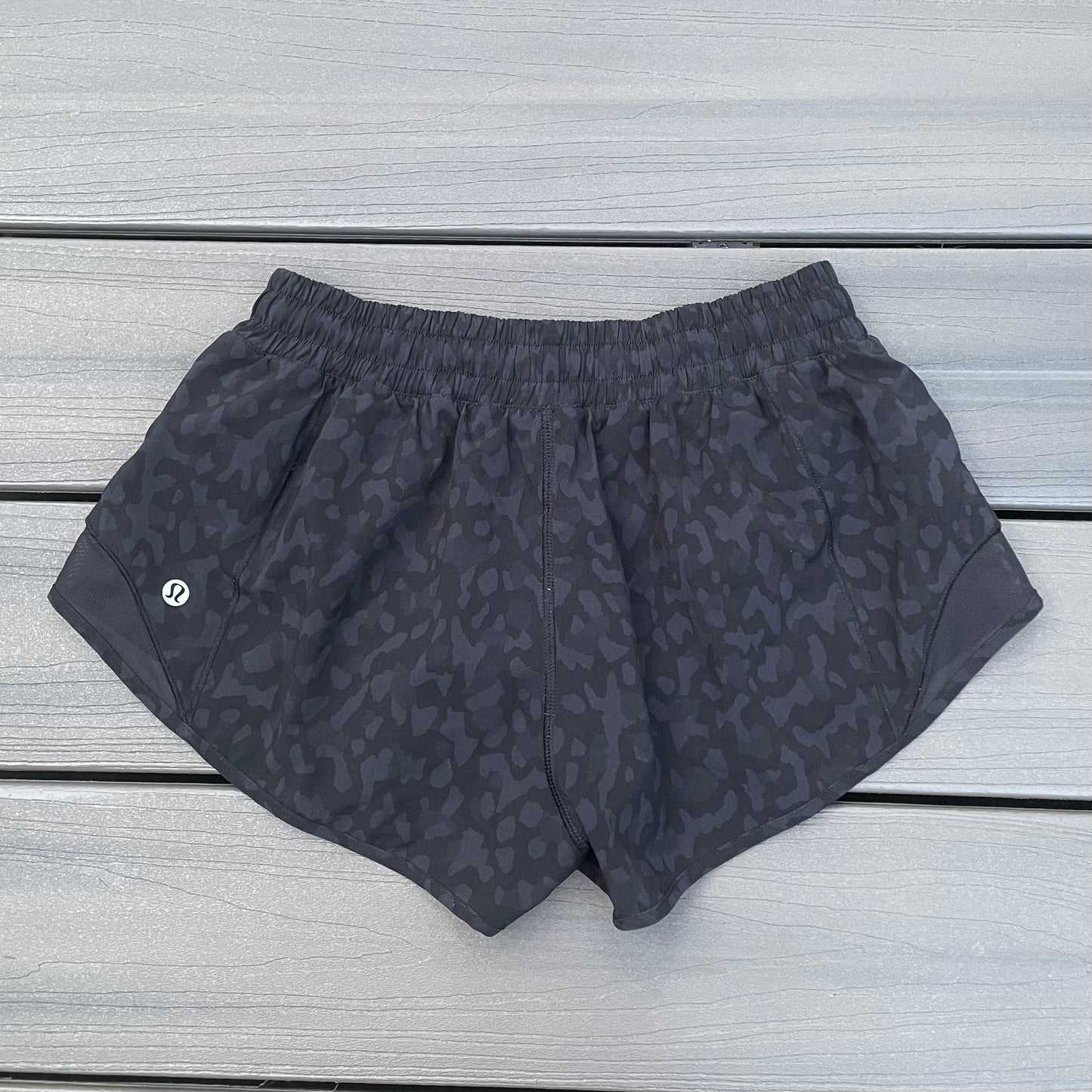 Lululemon Hotty Hot Short II