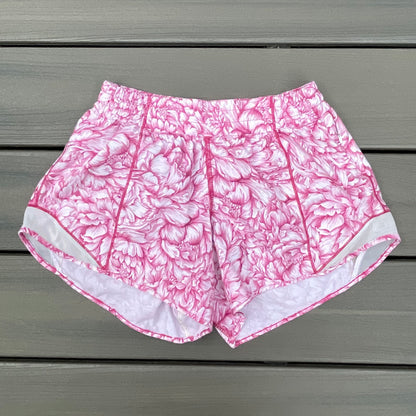 Lululemon Hotty Hot Short II