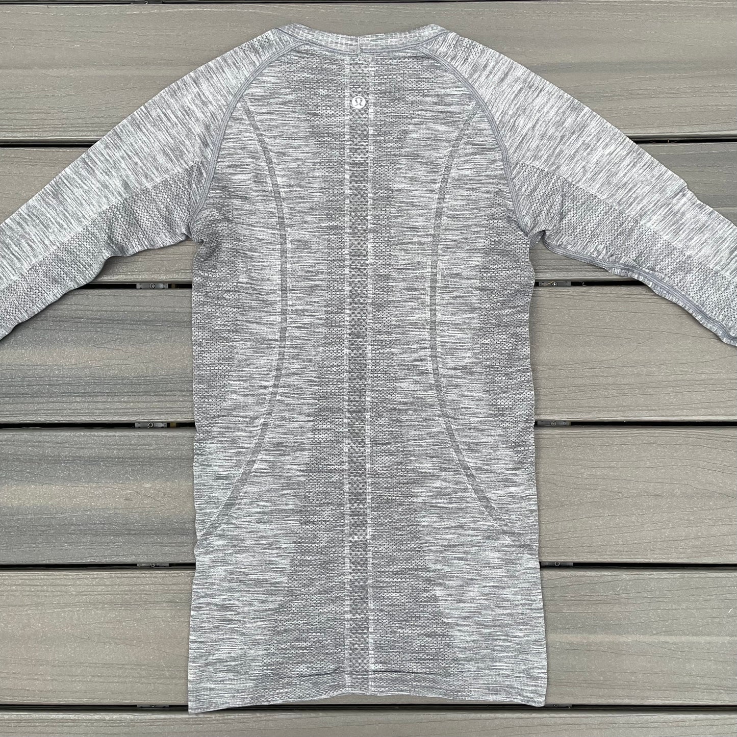 Lululemon Swiftly Tech Long Sleeve