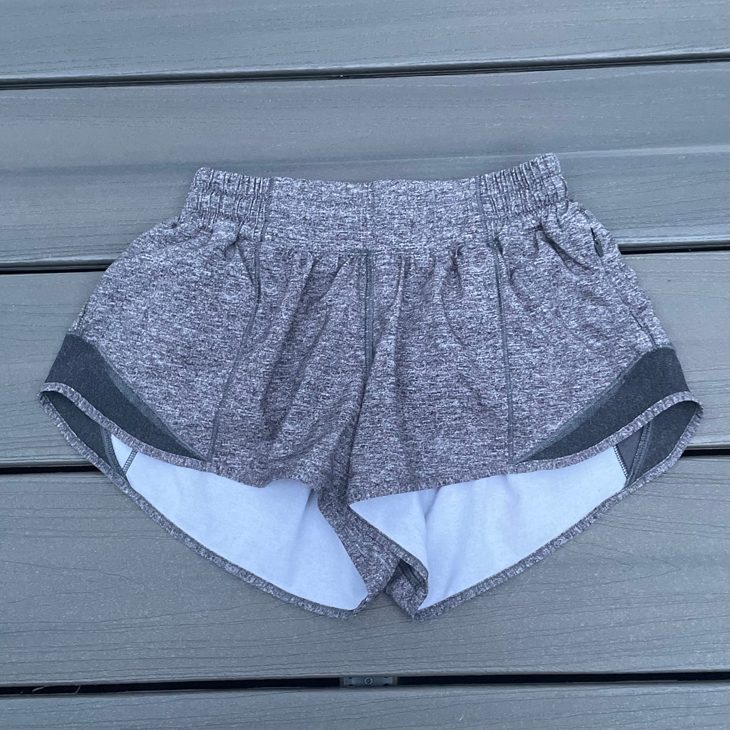 Lululemon Hotty Hot Short II