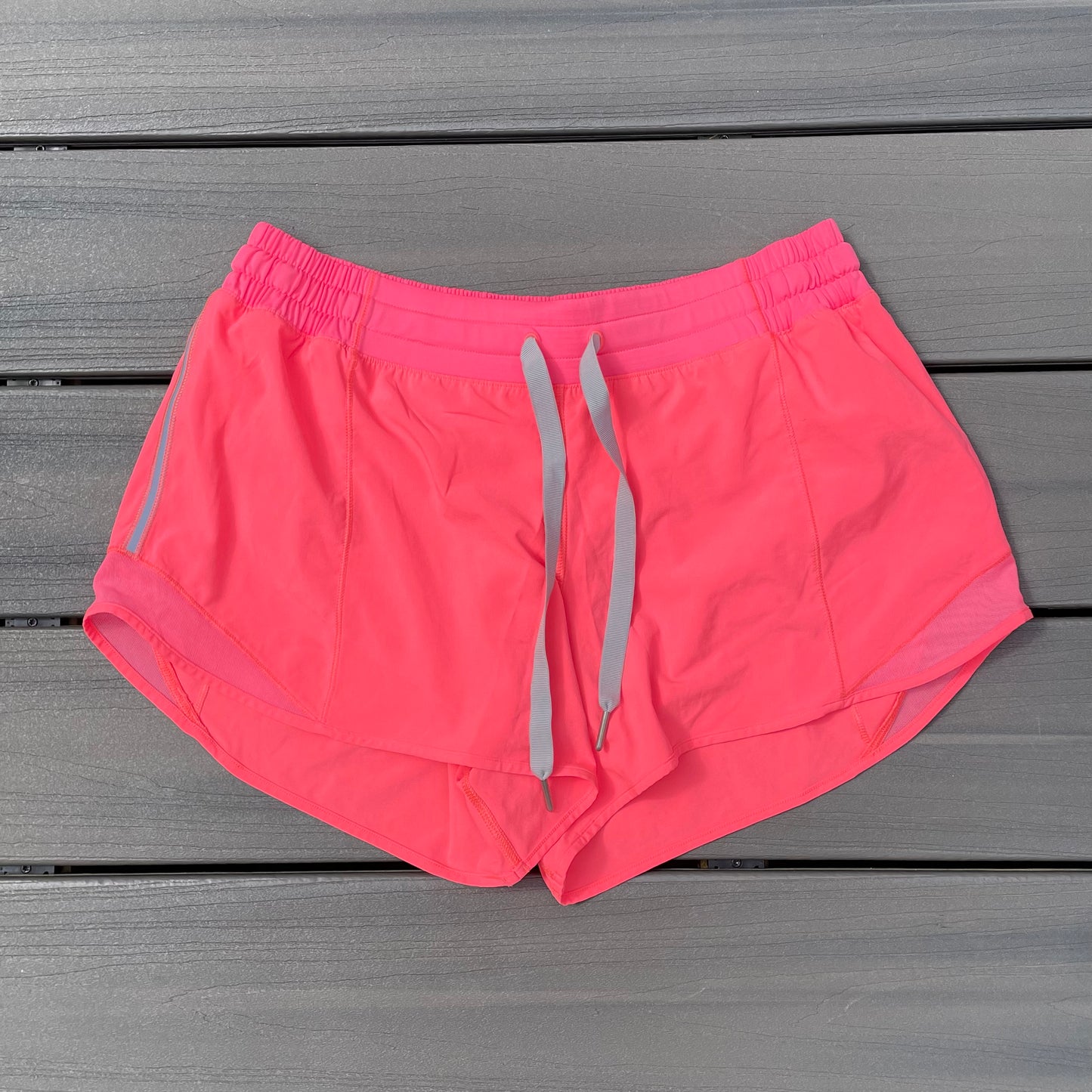 Lululemon Hotty Hot Short