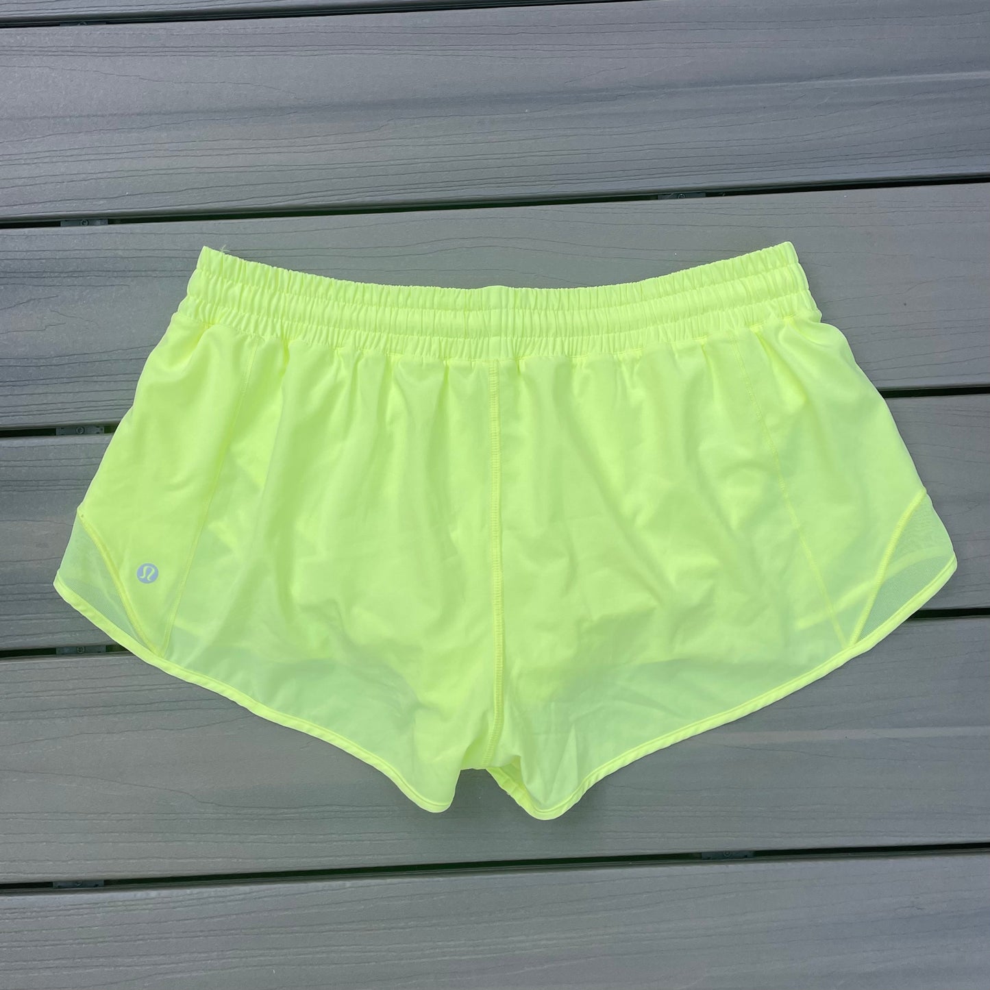 Lululemon Hotty Hot Short II